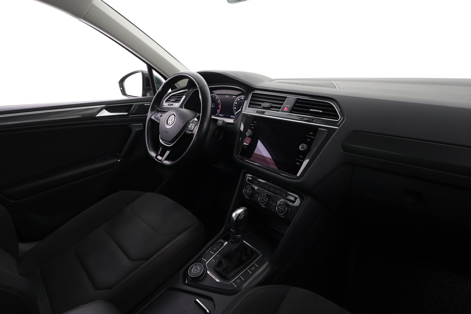 VOLKSWAGEN Tiguan 2018