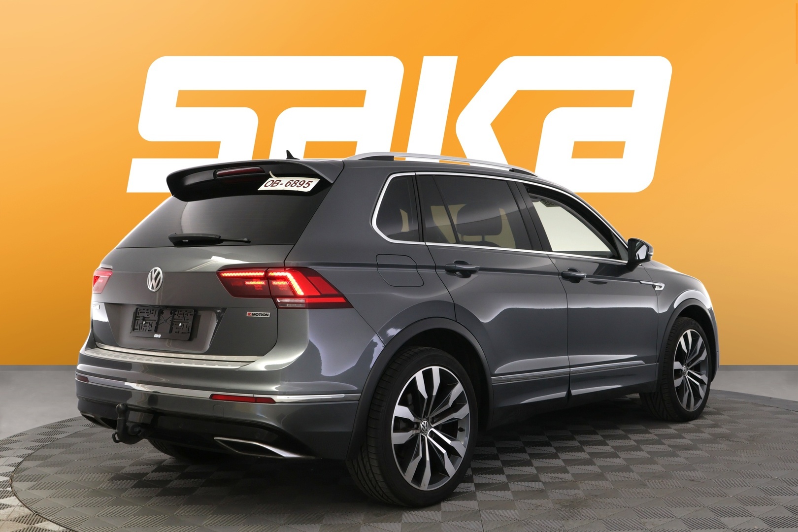 VOLKSWAGEN Tiguan 2018