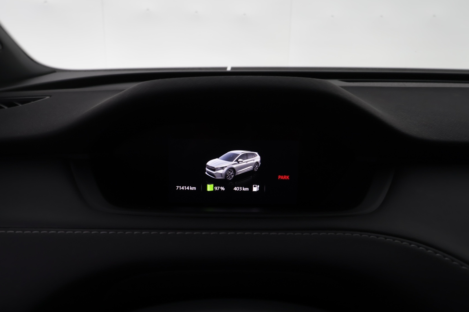 SKODA Enyaq 2023