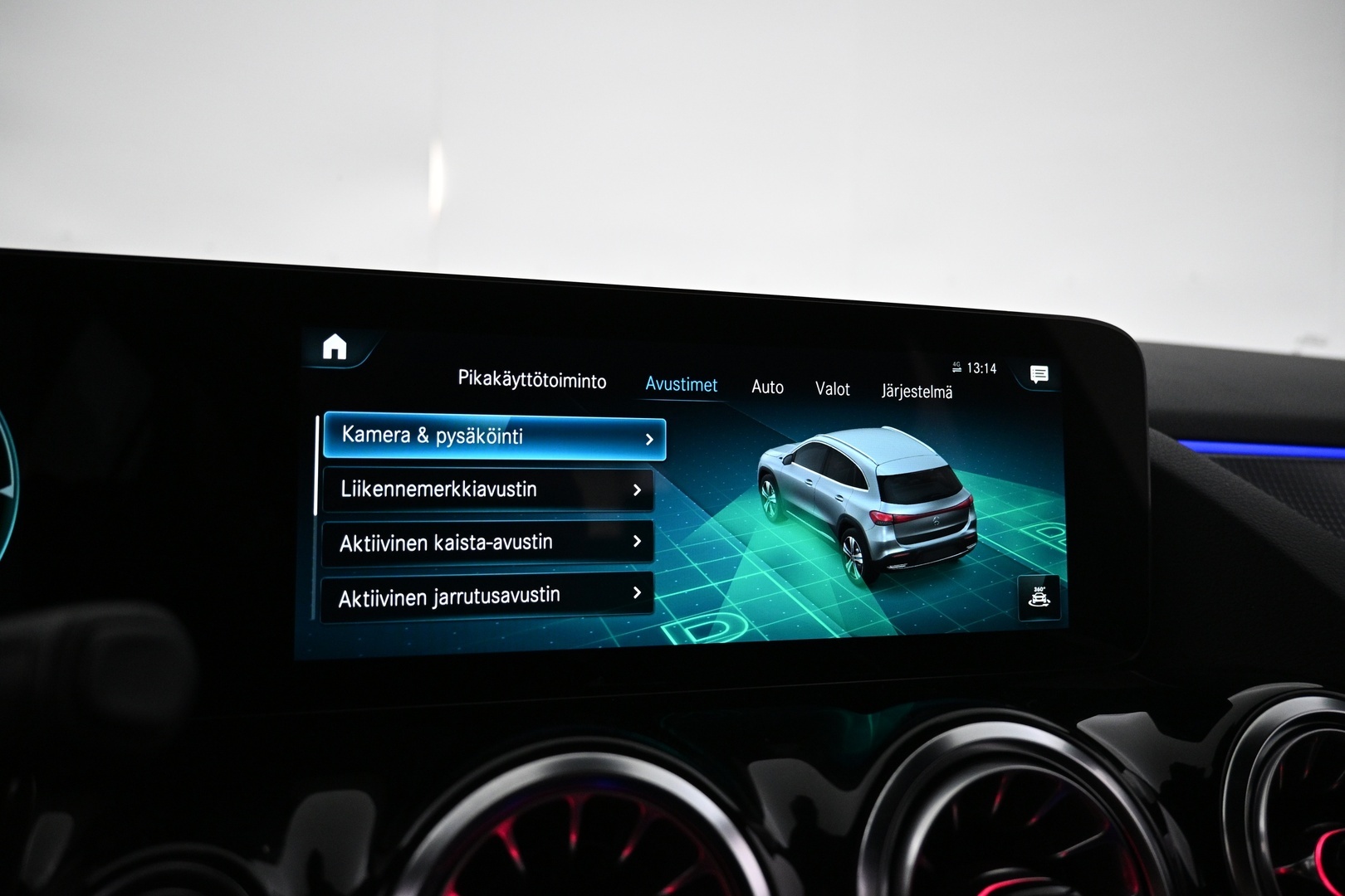 MERCEDES-BENZ EQA 2023