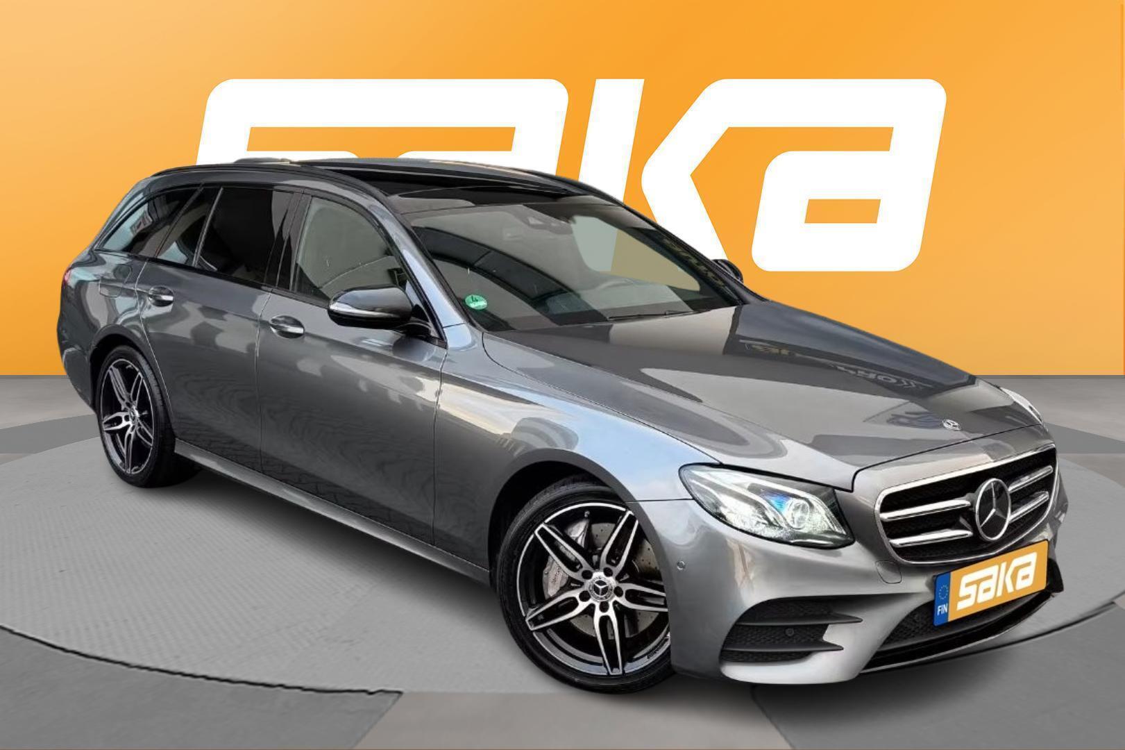 MERCEDES-BENZ E 2020