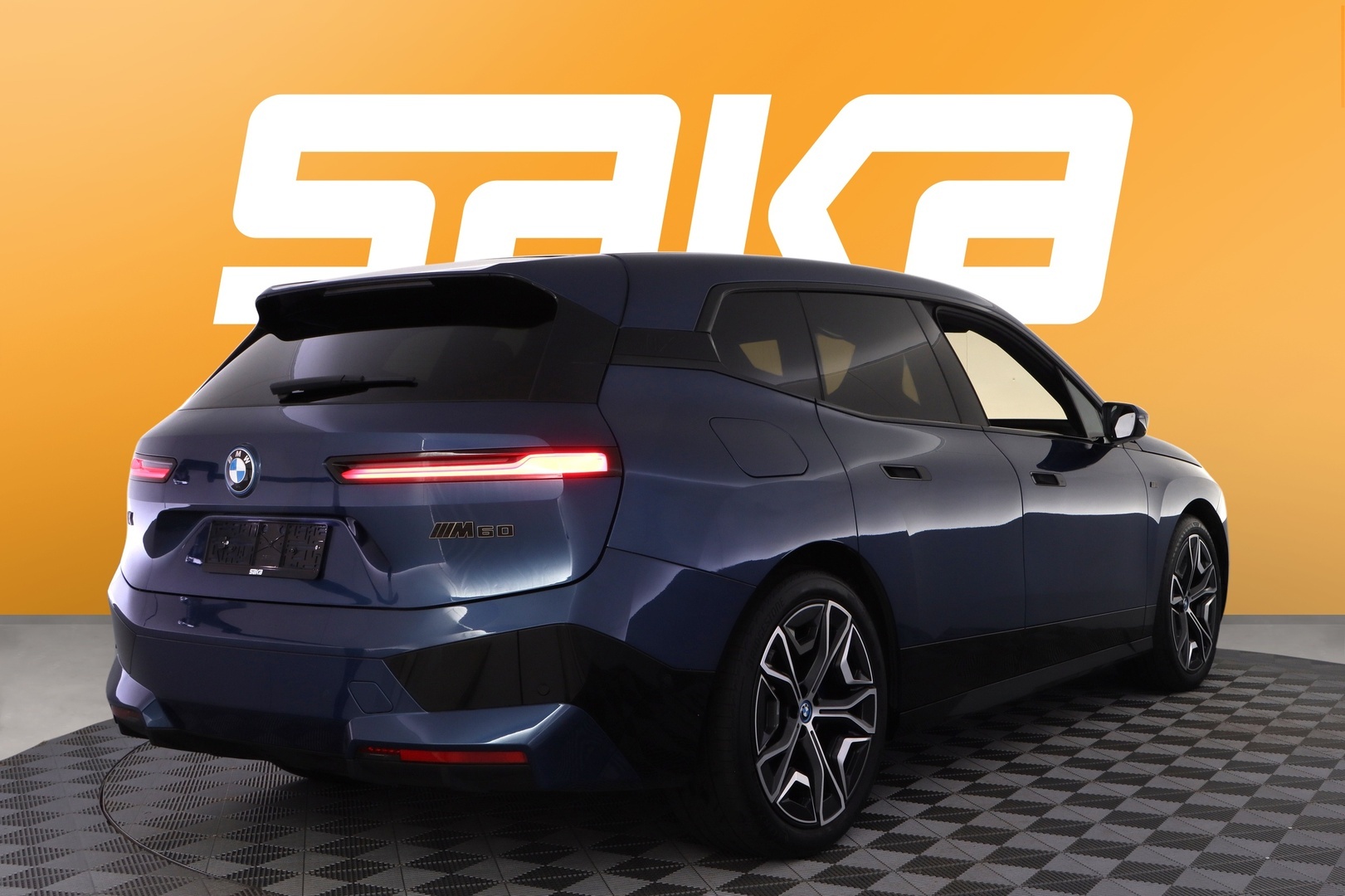 BMW IX M60 2023