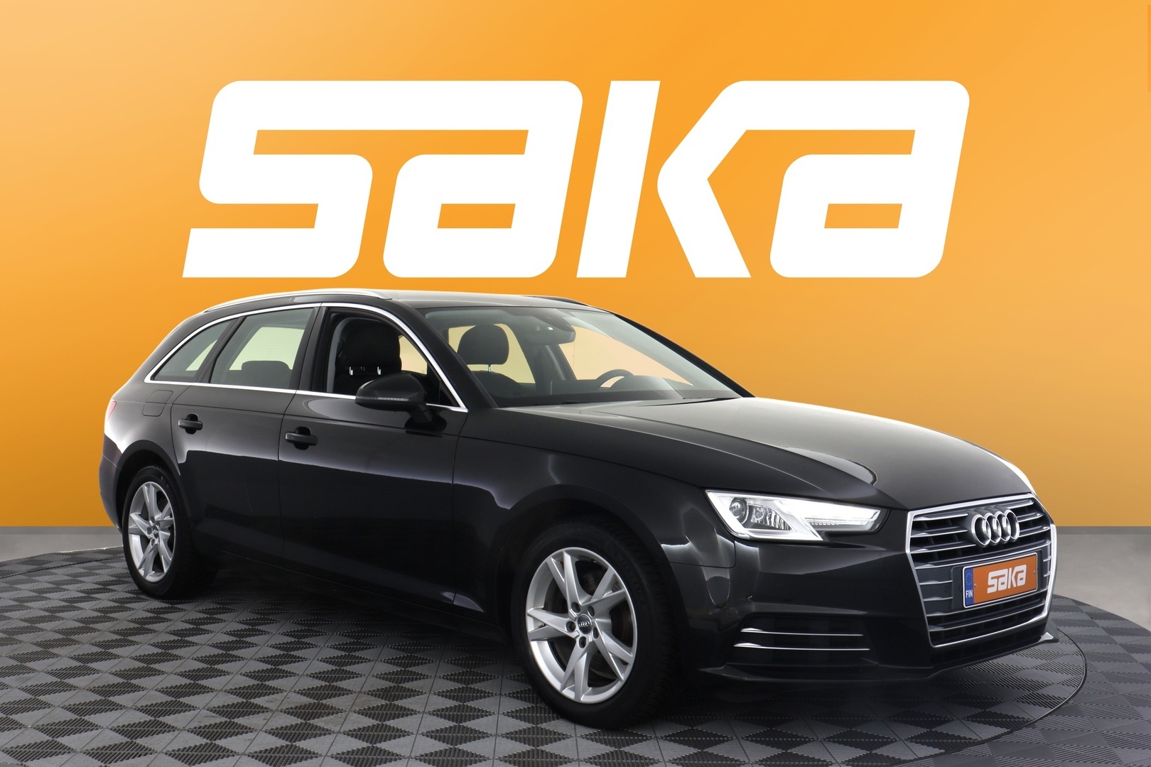AUDI A4 2018