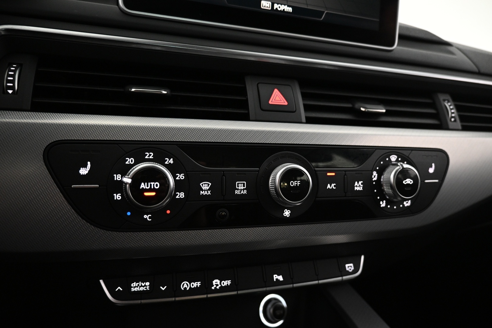 AUDI A4 2018