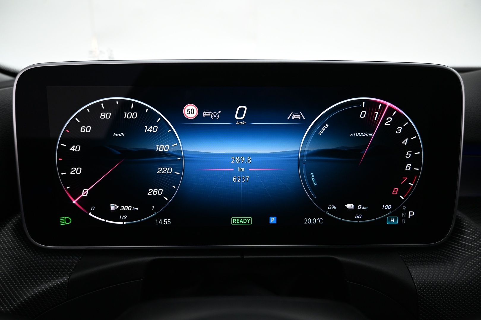 MERCEDES-BENZ C 2025