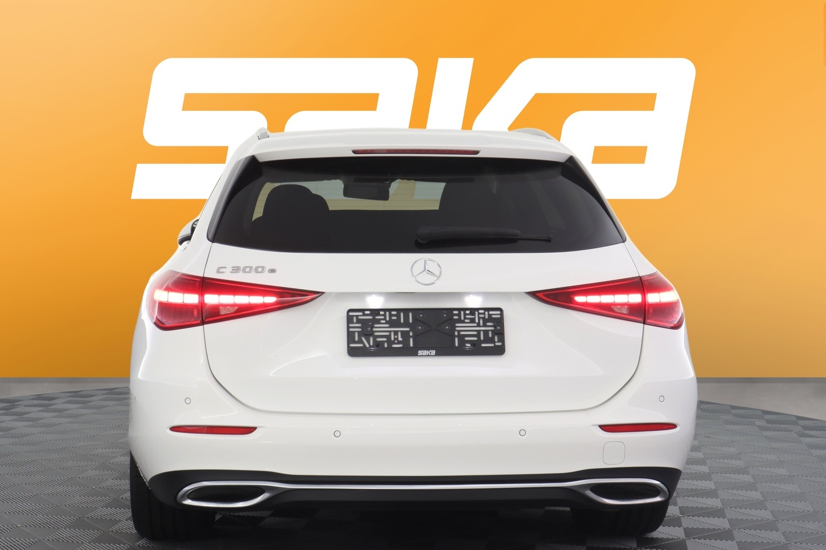 MERCEDES-BENZ C 2025