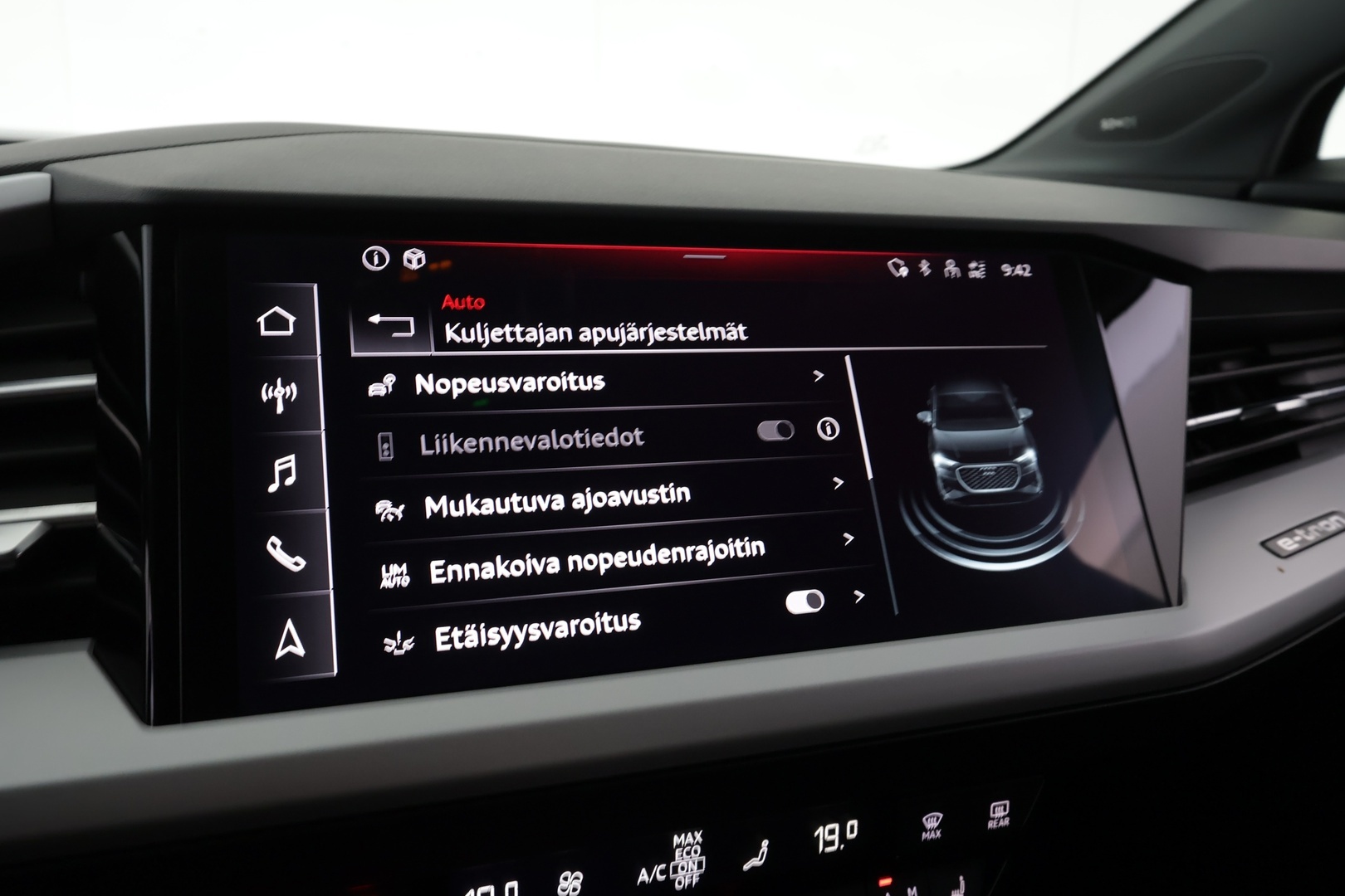 AUDI Q4 e-tron 2023