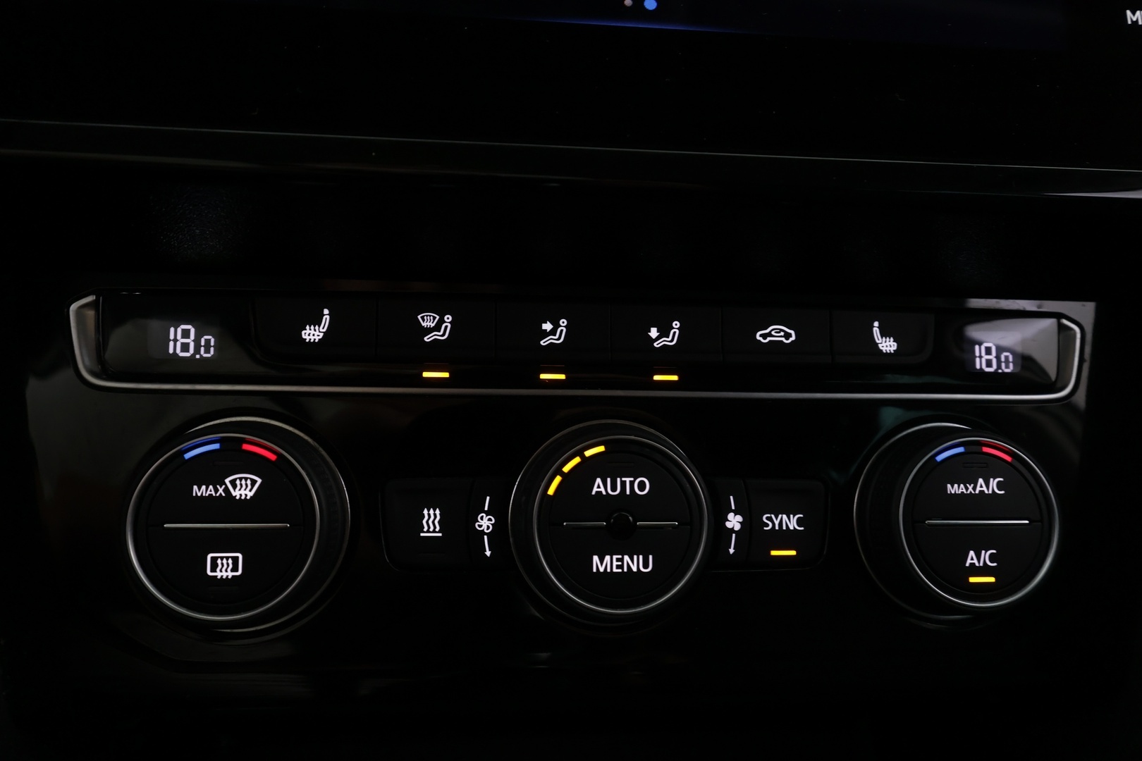VOLKSWAGEN Passat 2020