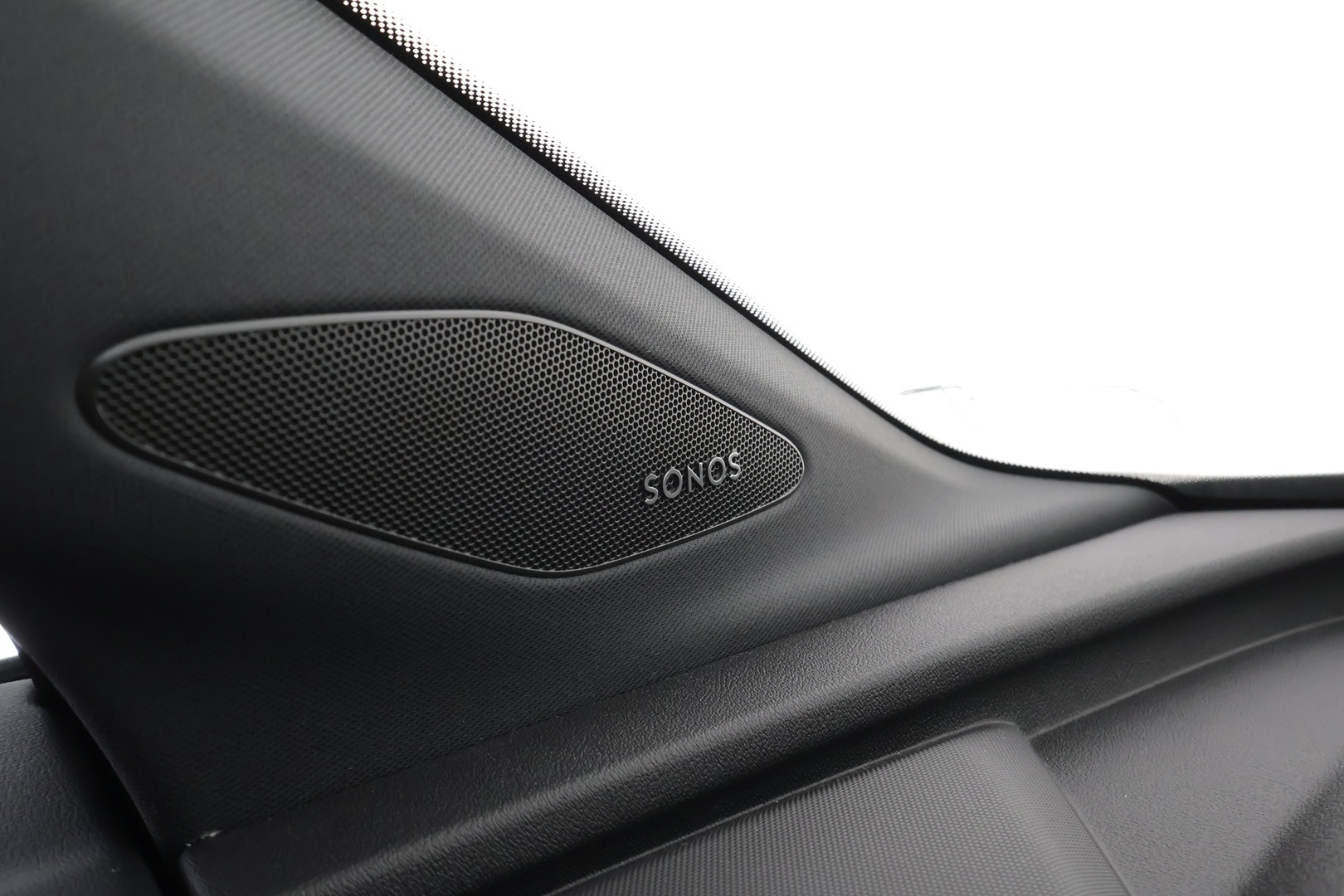 AUDI Q4 e-tron 2024