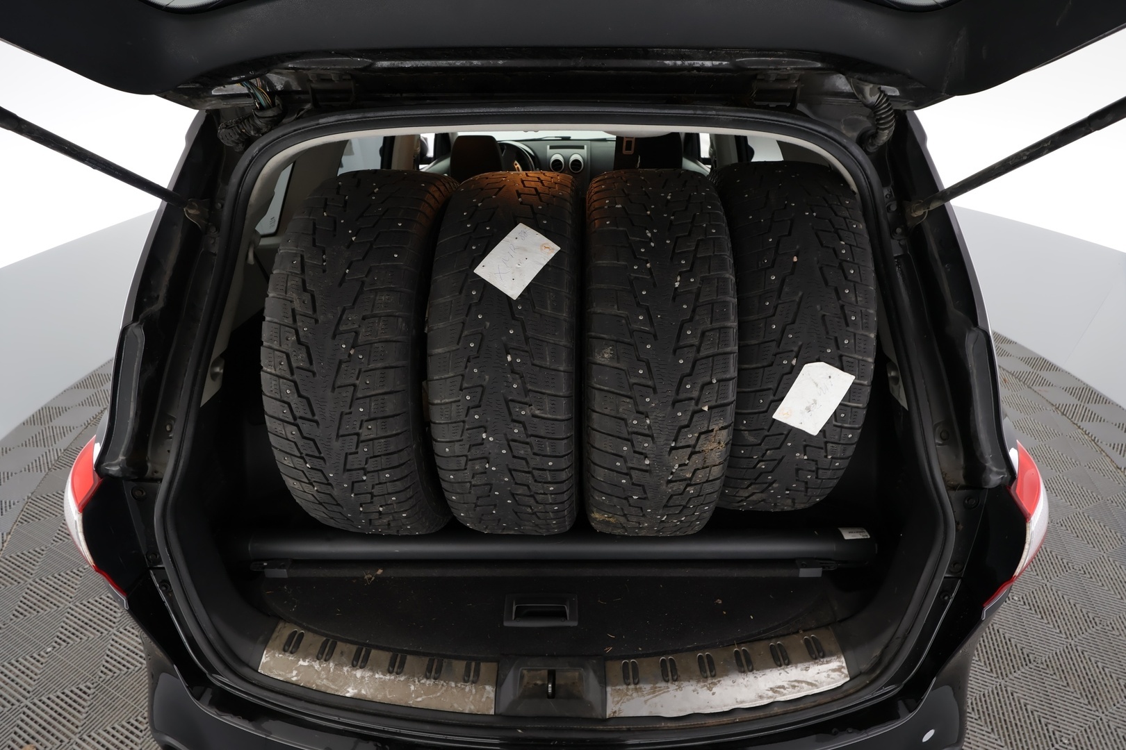 NISSAN Qashqai+2 2011