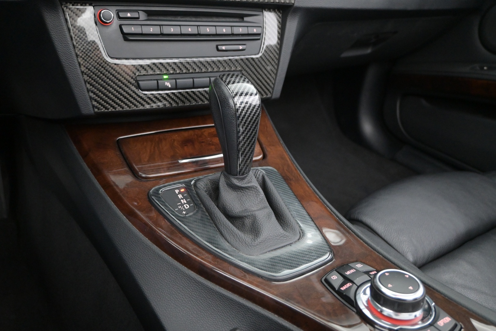 BMW 330 2010