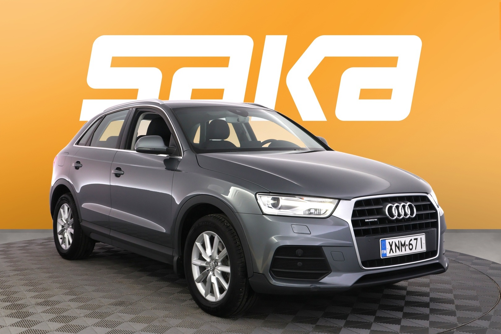 AUDI Q3 2016