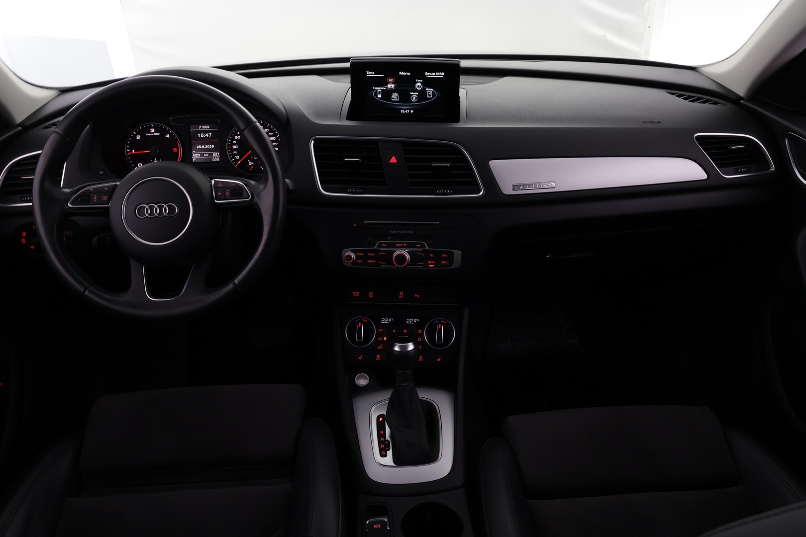 AUDI Q3 2016
