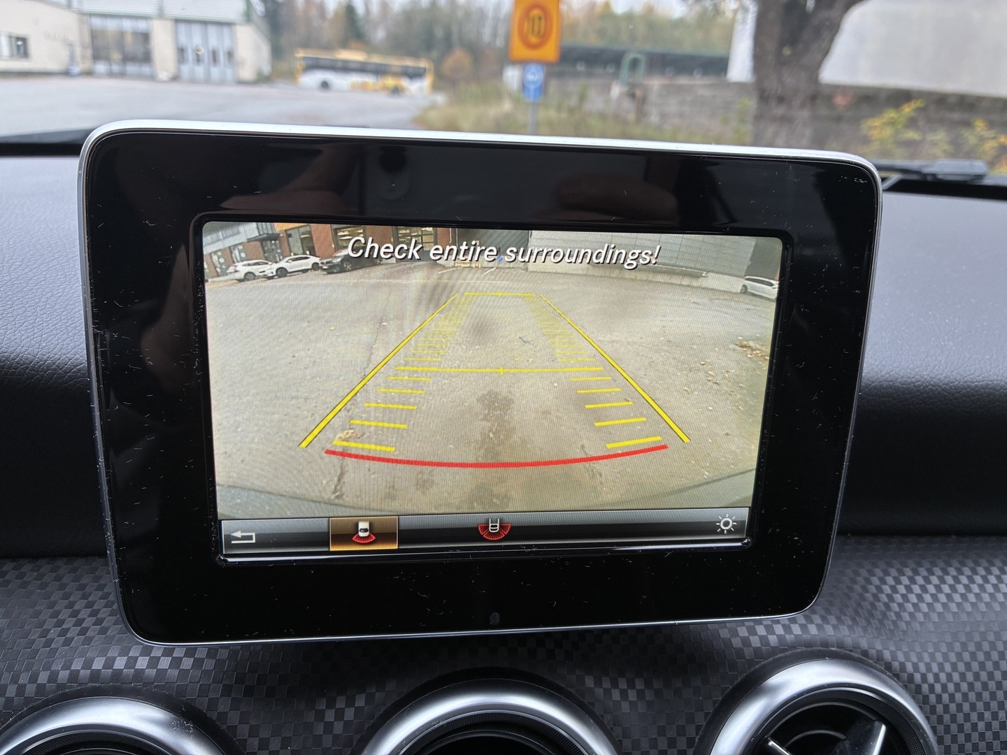 MERCEDES-BENZ A 2017