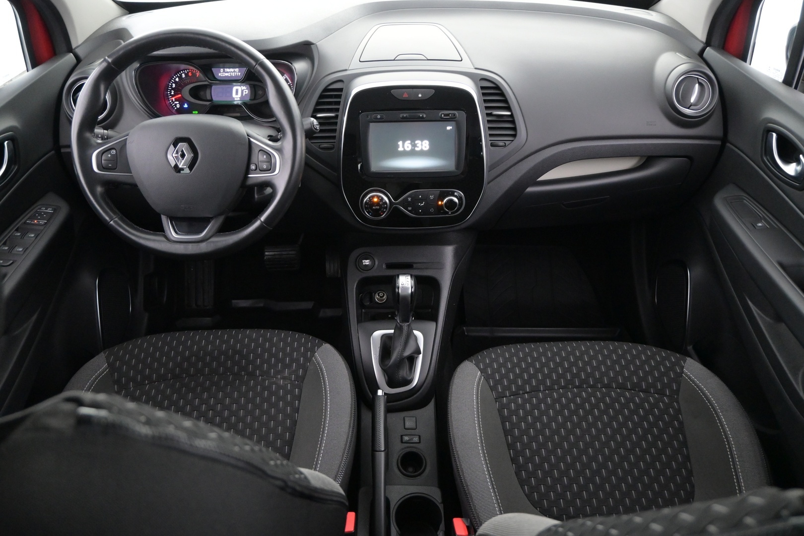 RENAULT Captur 2017