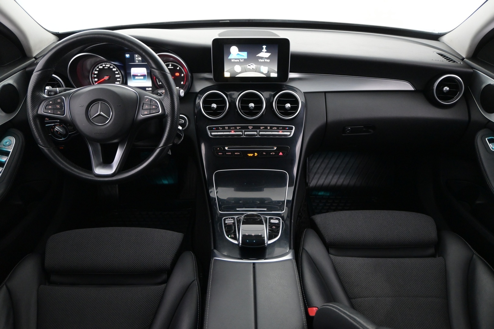 MERCEDES-BENZ C 2016