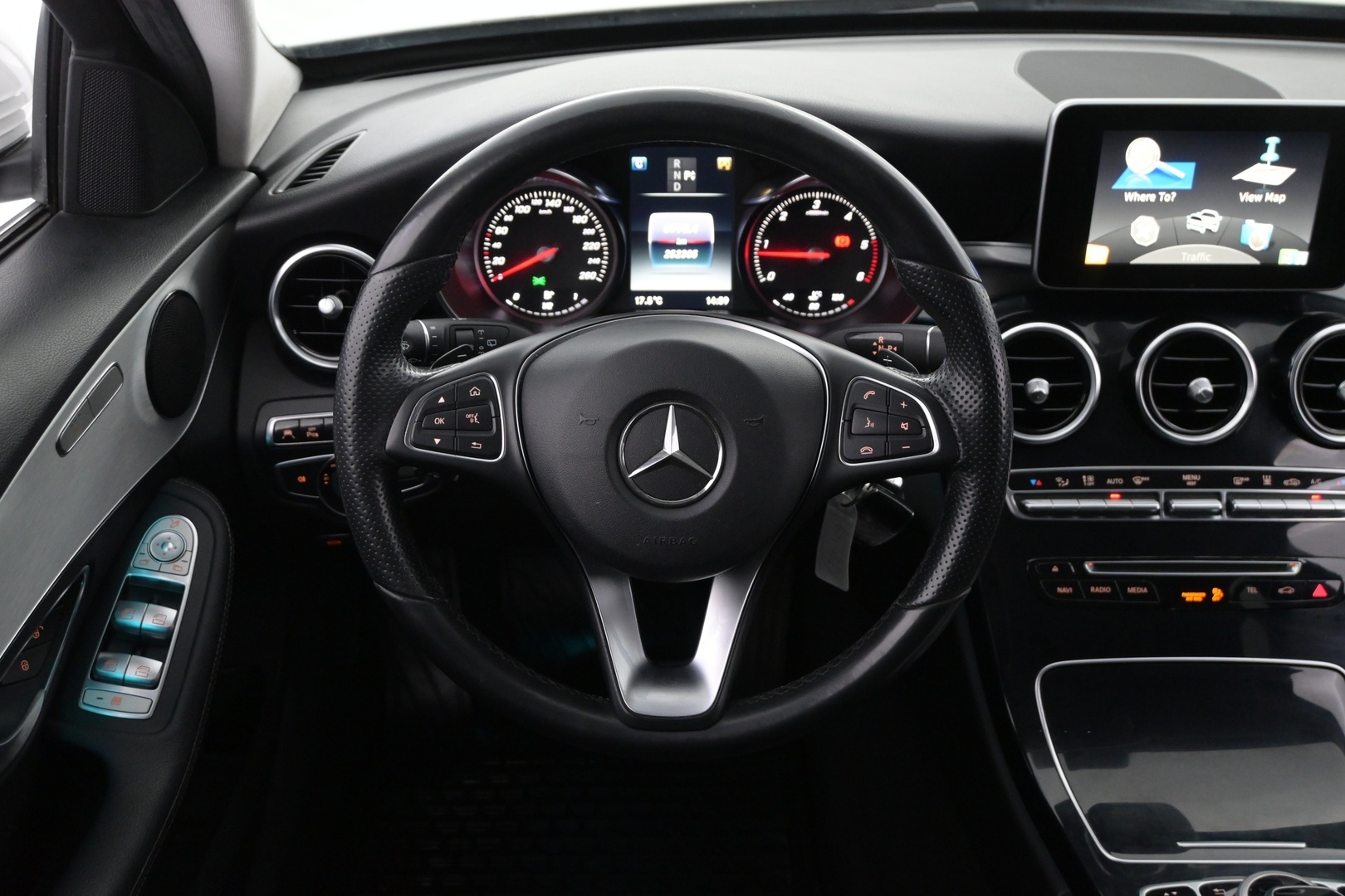 MERCEDES-BENZ C 2016