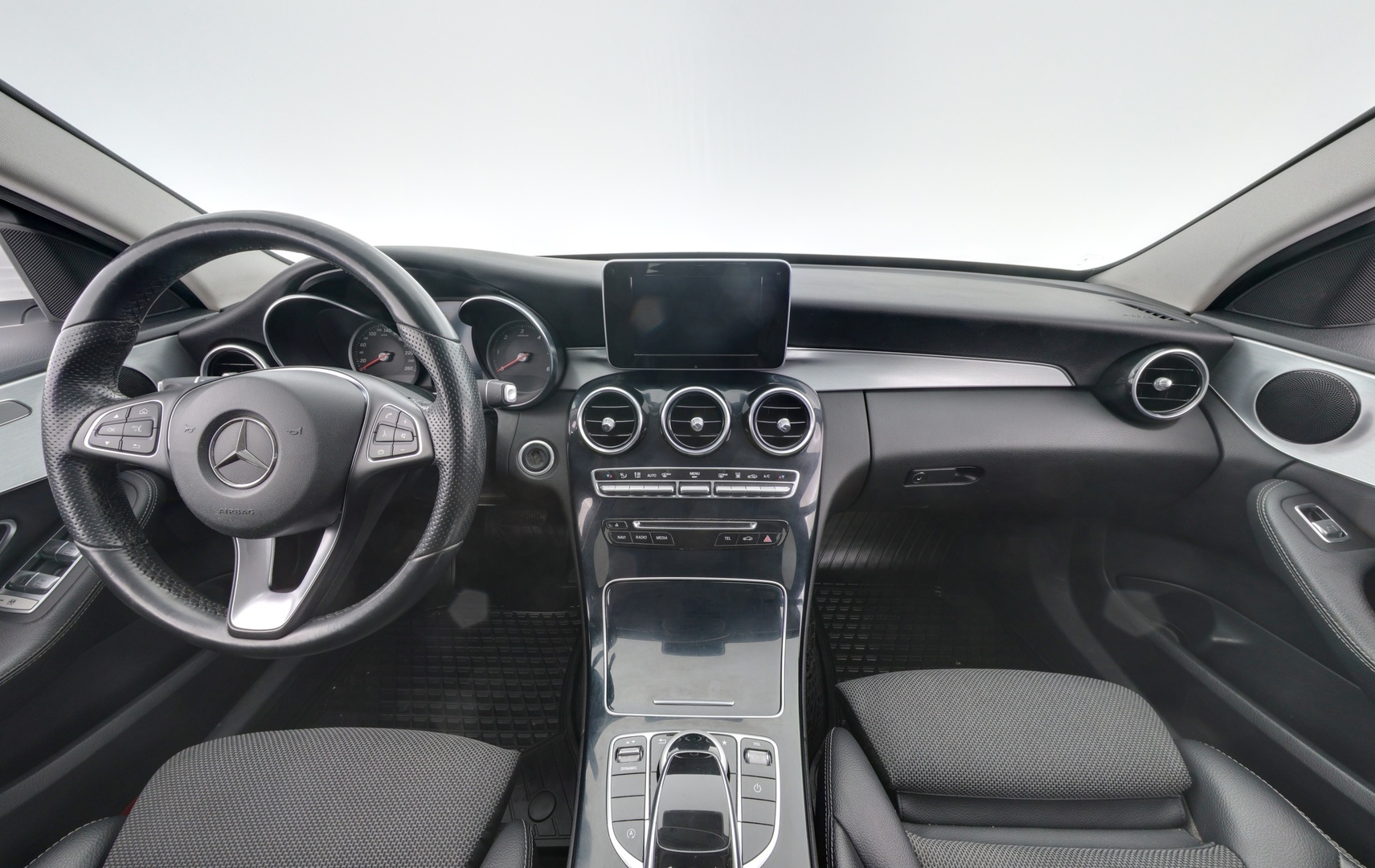 MERCEDES-BENZ C 2016