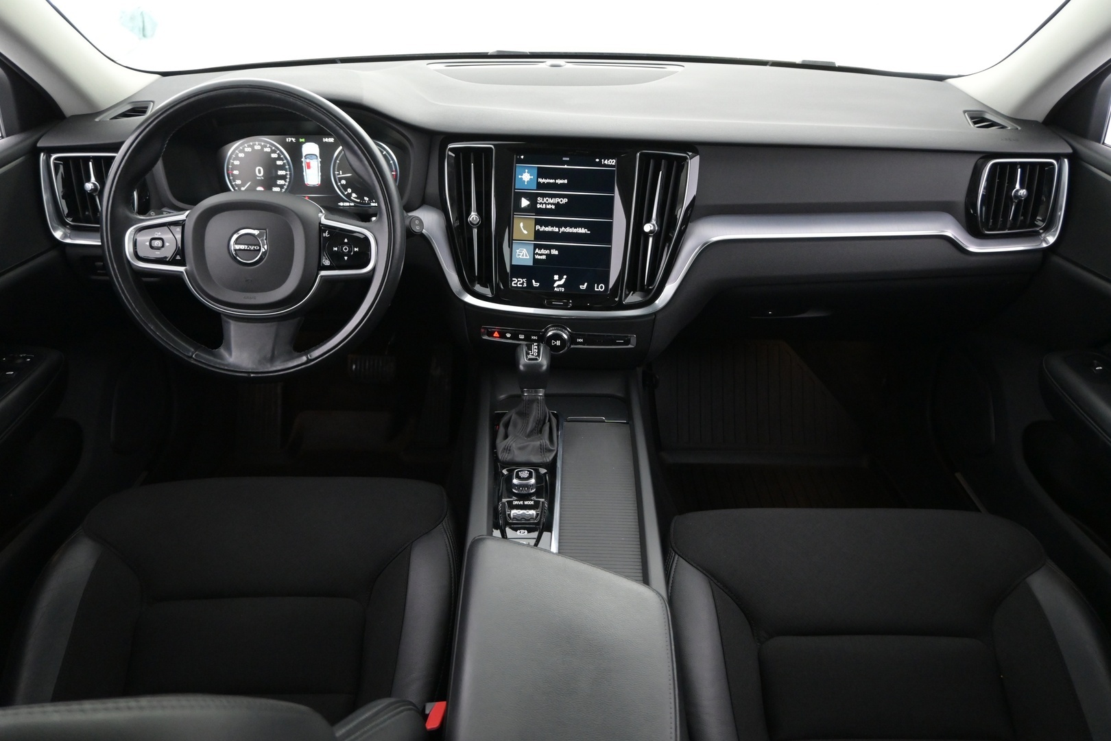 VOLVO V60 2020