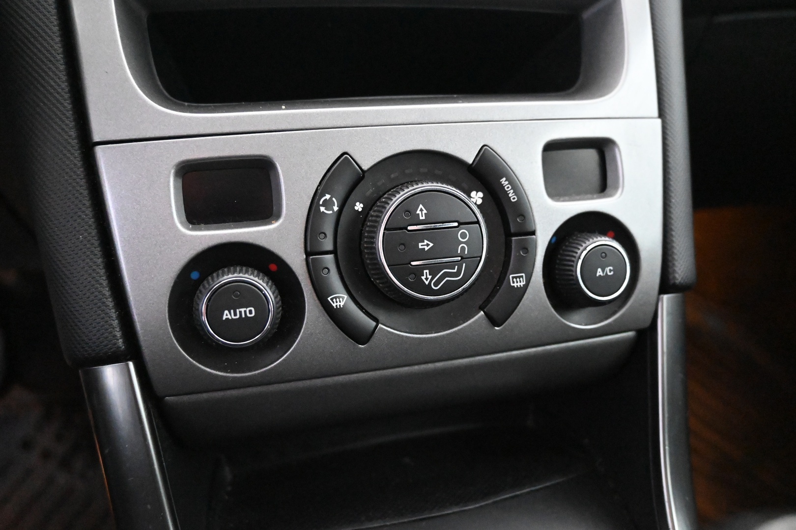 PEUGEOT 308 2010