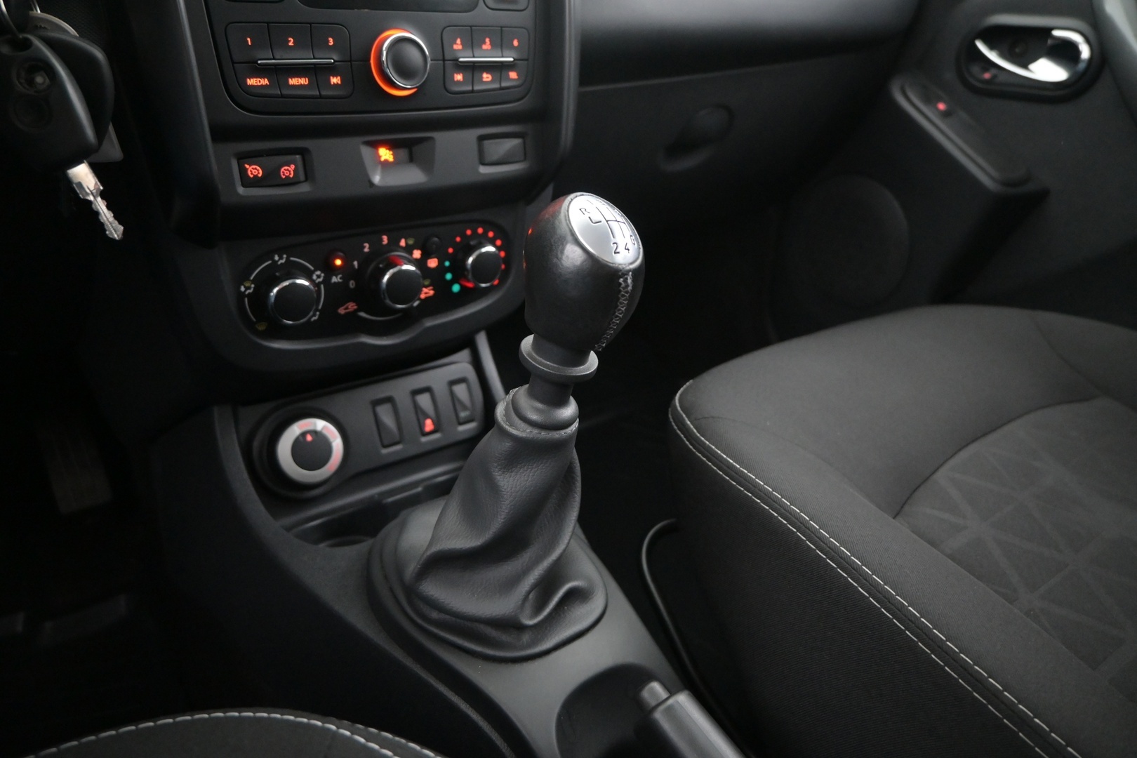 DACIA Duster 2014