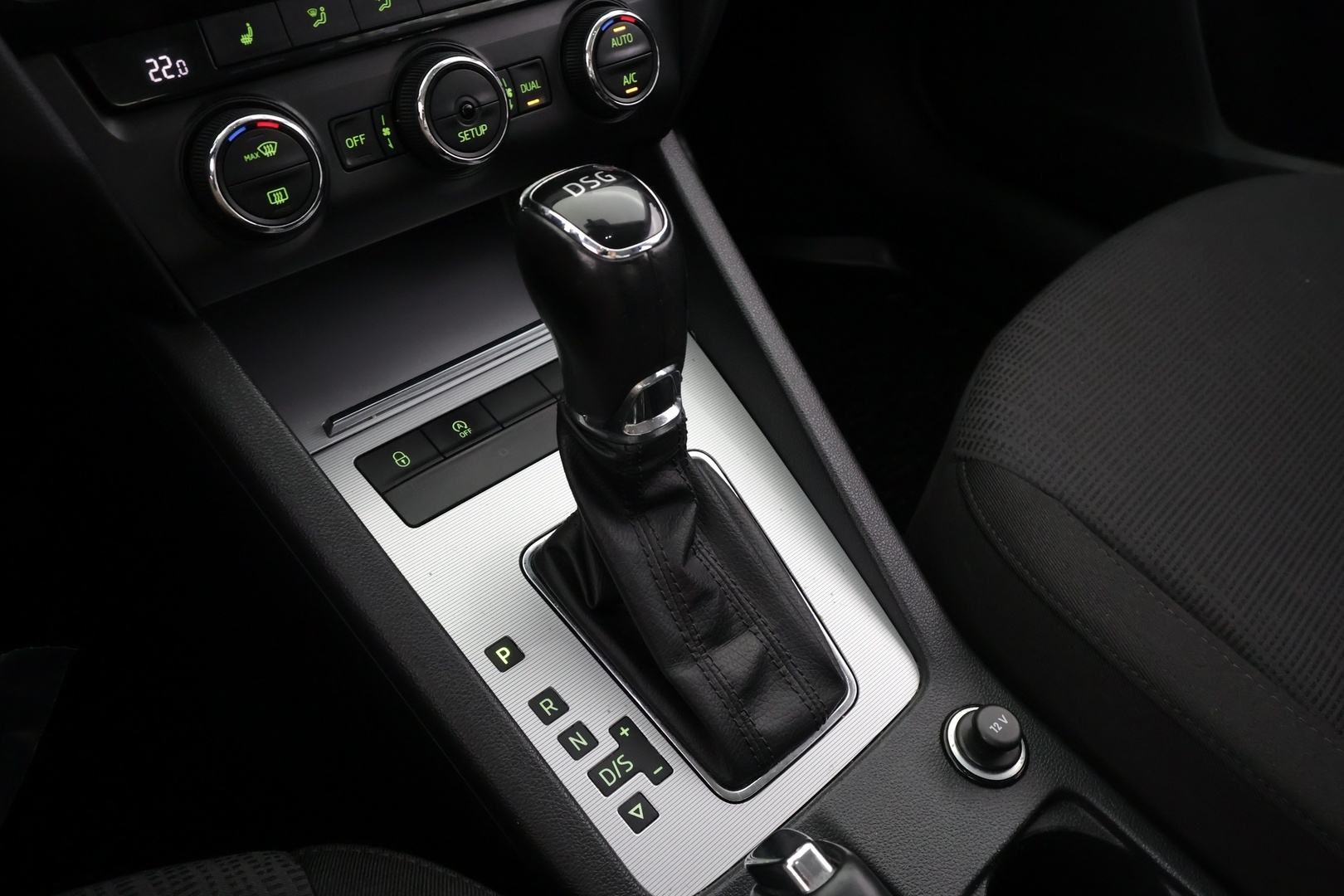 SKODA Octavia 2014