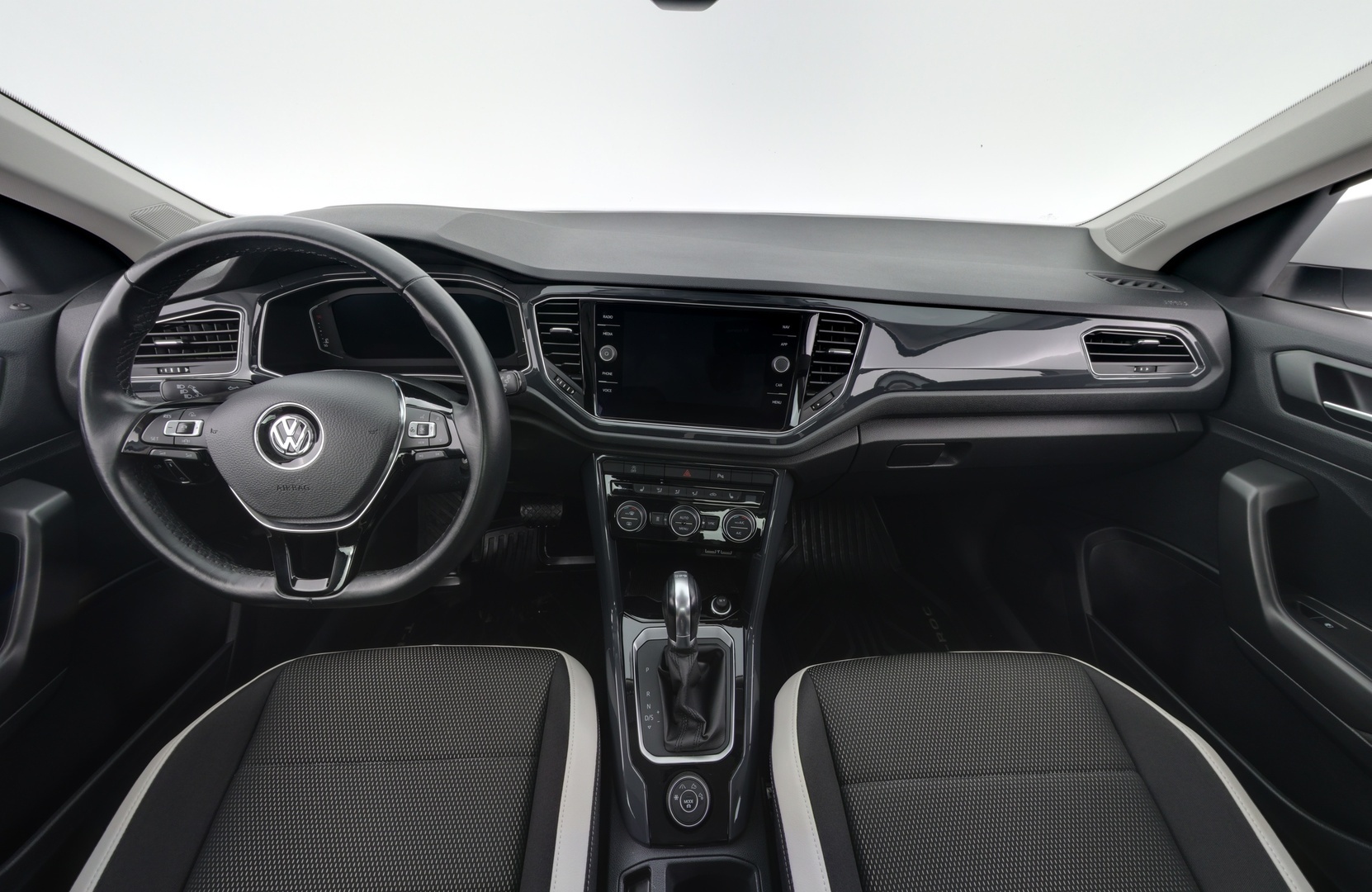 VOLKSWAGEN T-Roc 2019