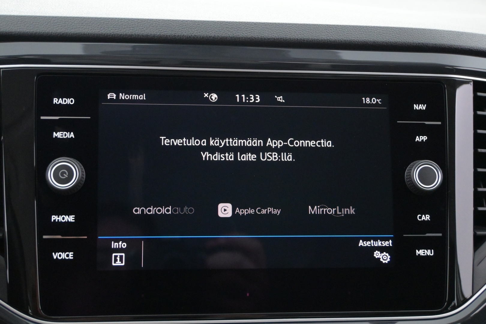 VOLKSWAGEN T-Roc 2019