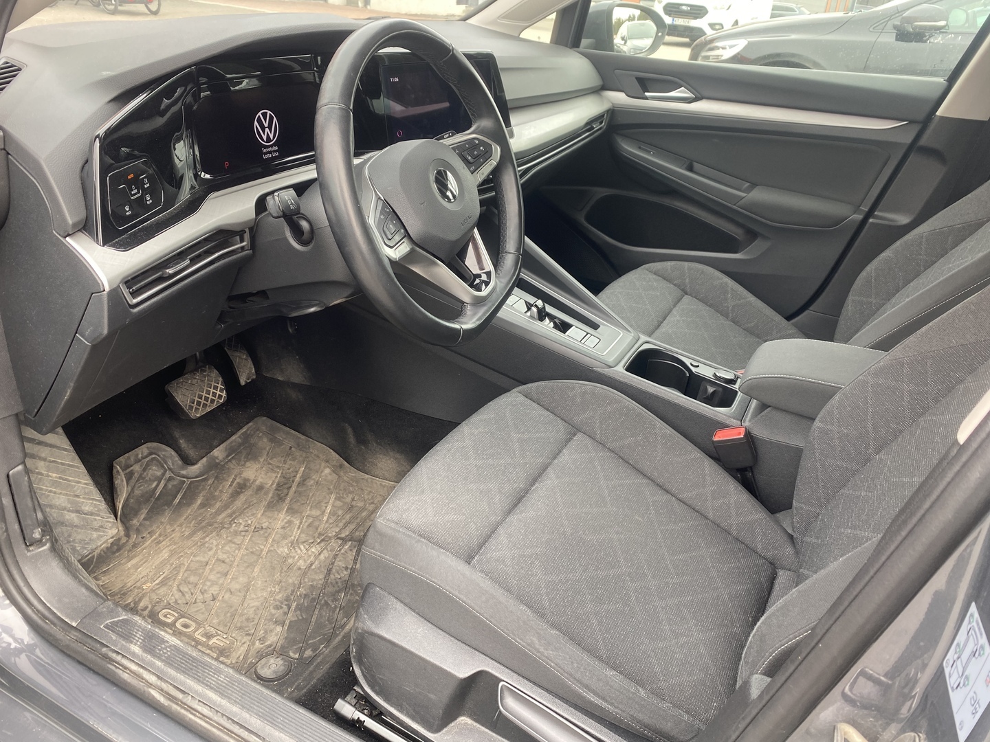 VOLKSWAGEN Golf 2021