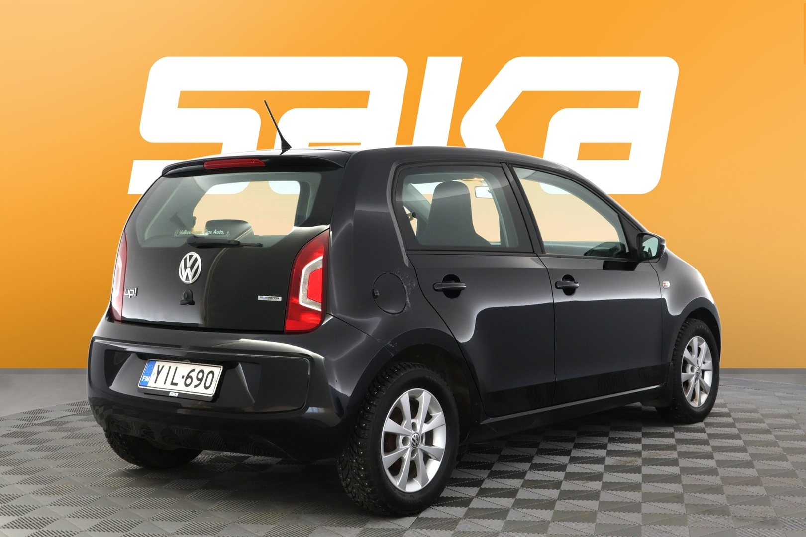 VOLKSWAGEN up! 2014