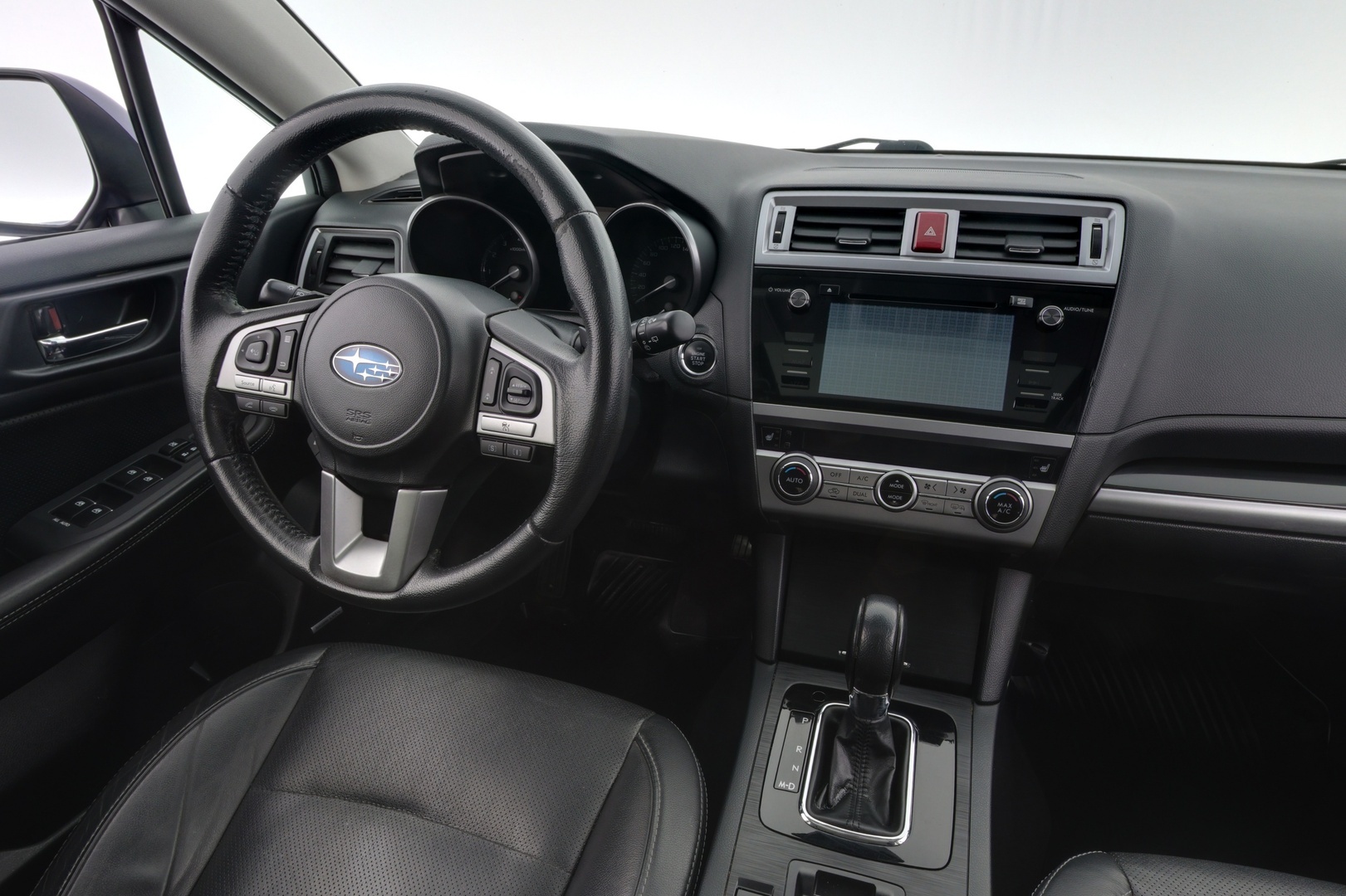 SUBARU Outback 2015