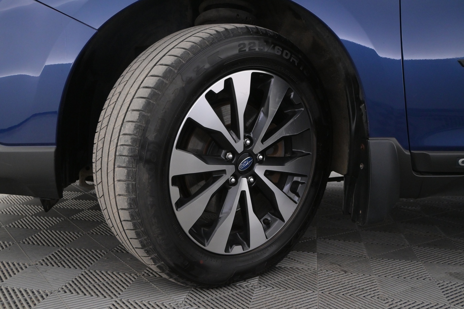 SUBARU Outback 2015
