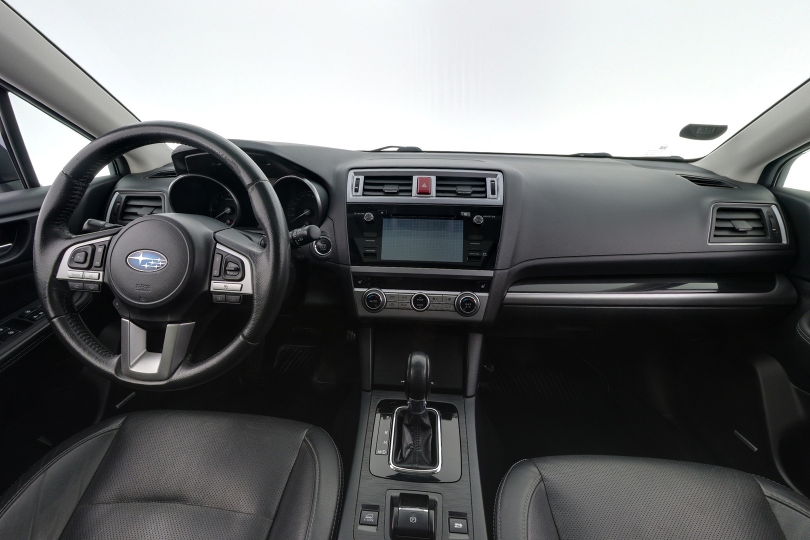 SUBARU Outback 2015