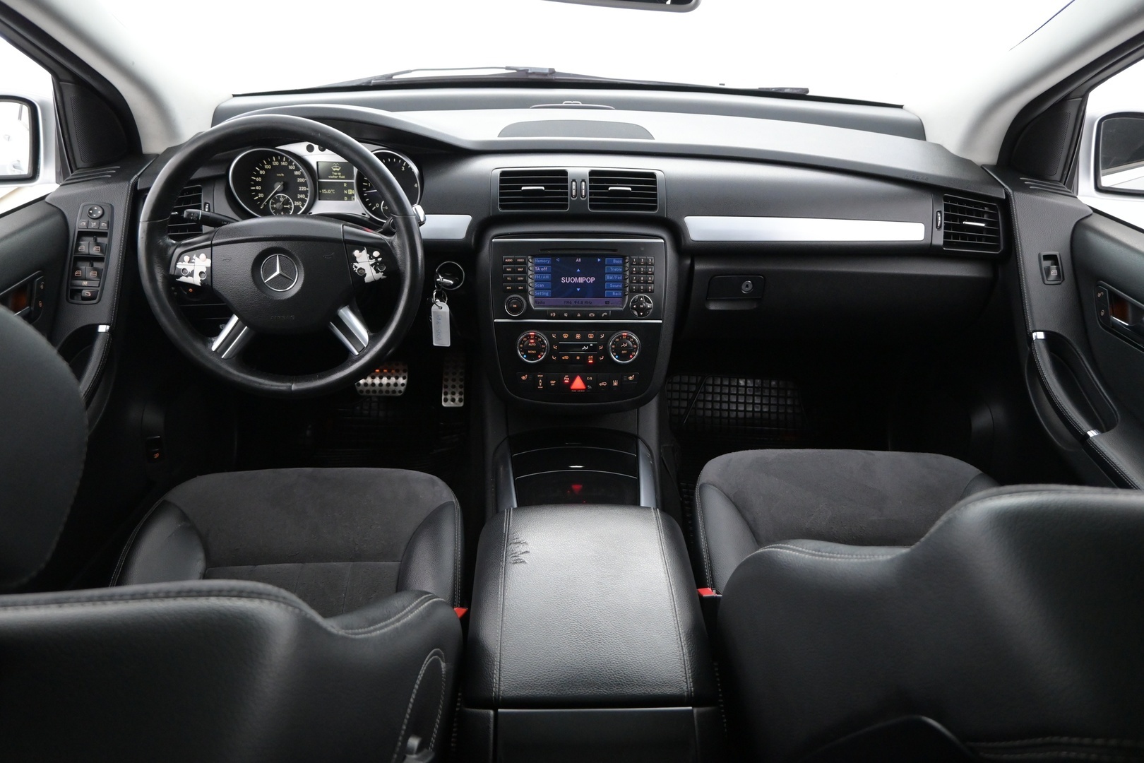 MERCEDES-BENZ R 2006