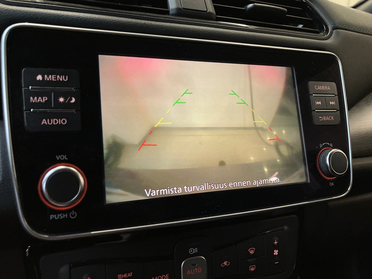 NISSAN Leaf 2020