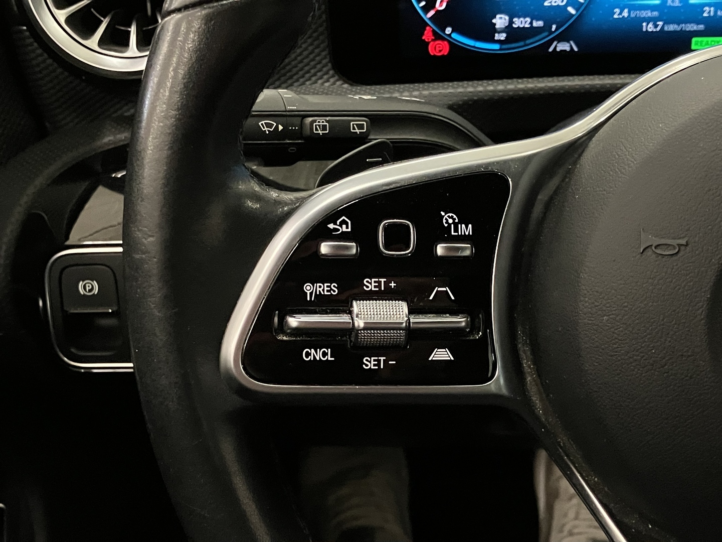 MERCEDES-BENZ CLA 2021