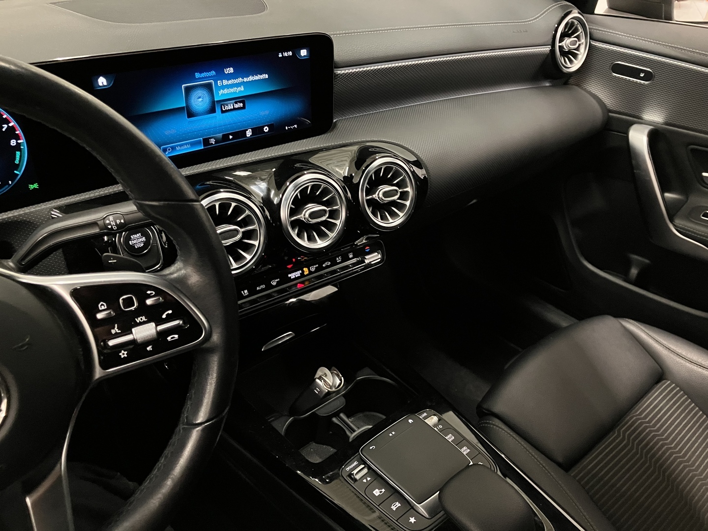 MERCEDES-BENZ CLA 2021