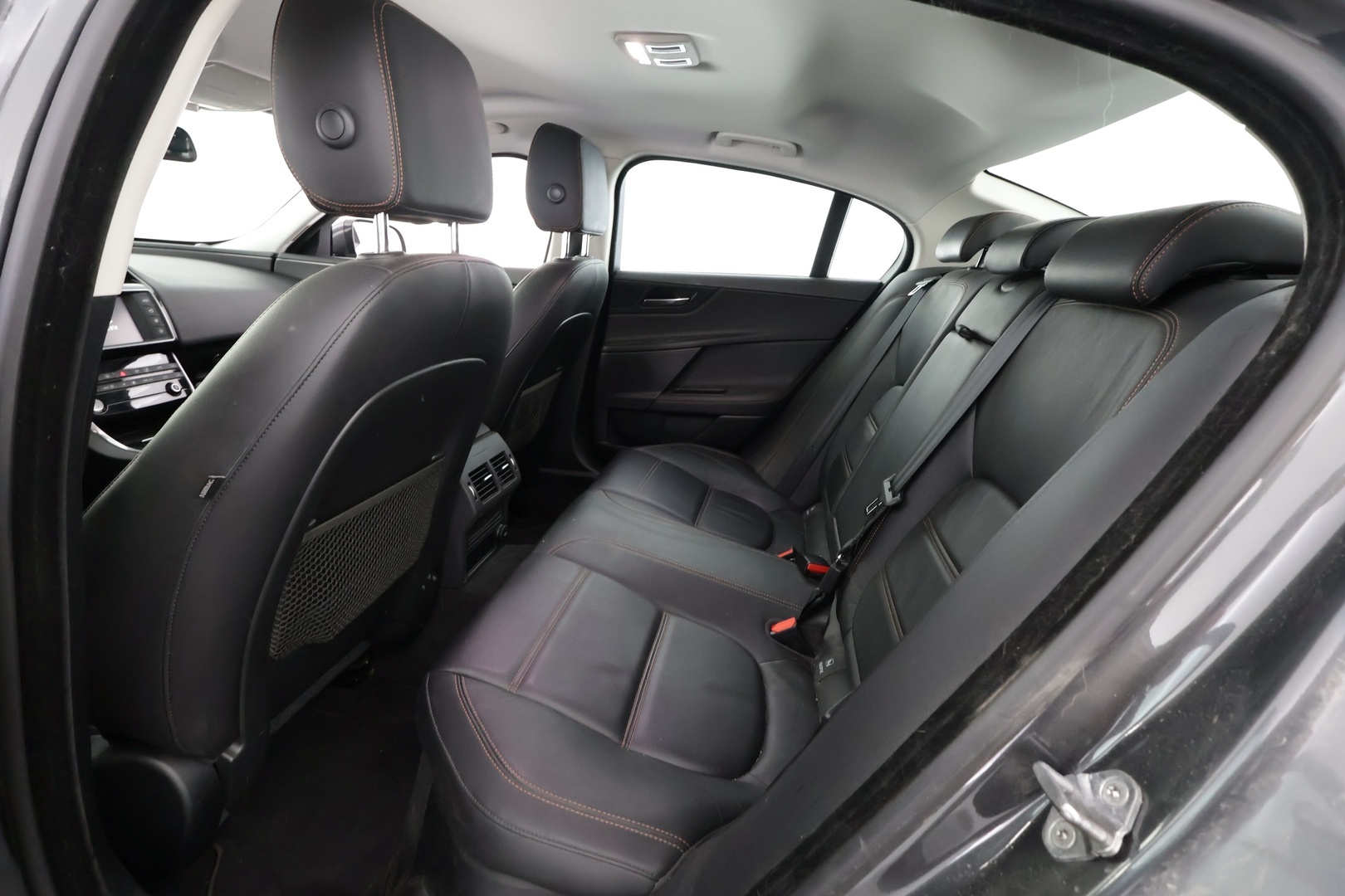 JAGUAR XE 2016