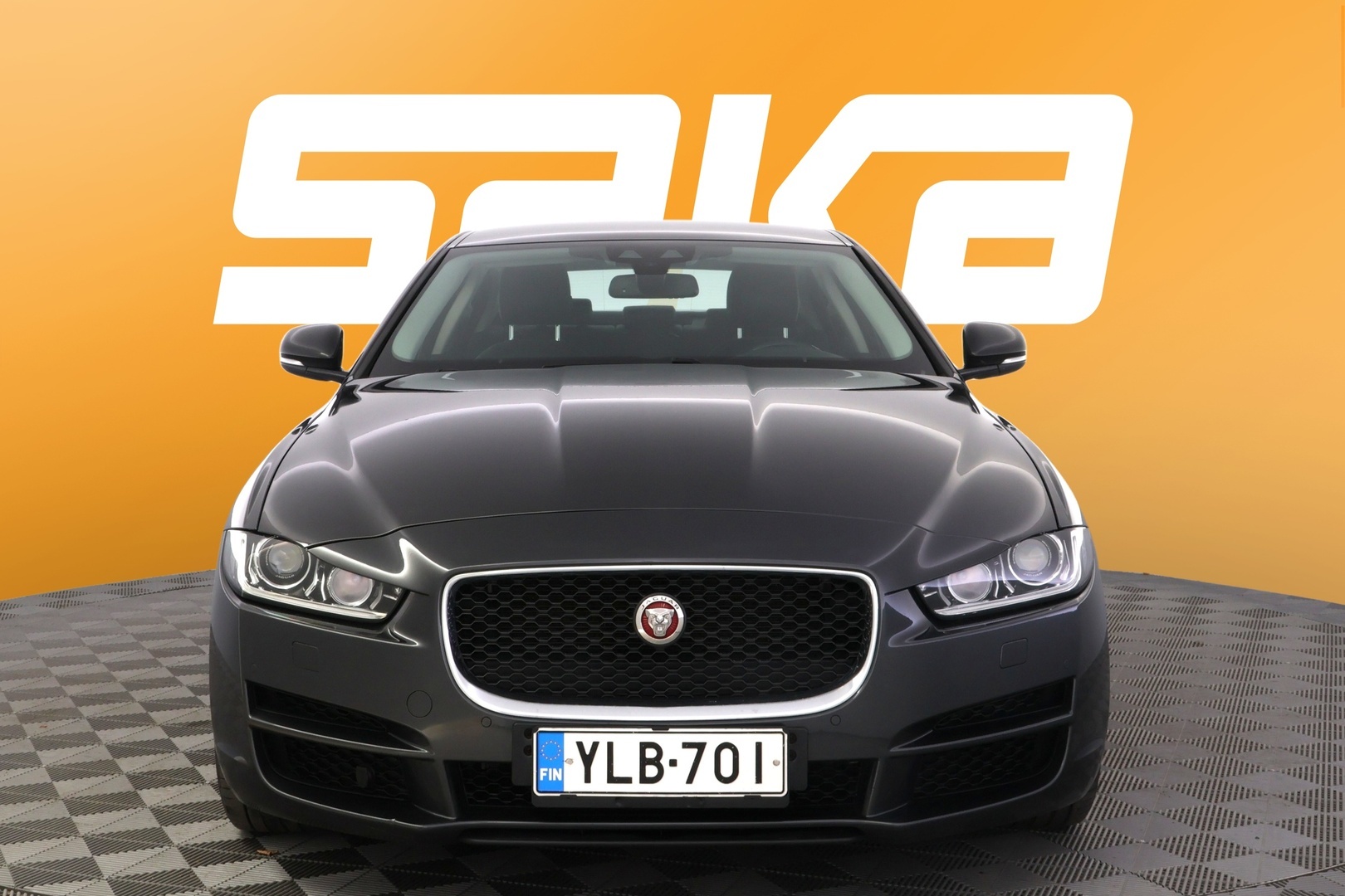 JAGUAR XE 2016