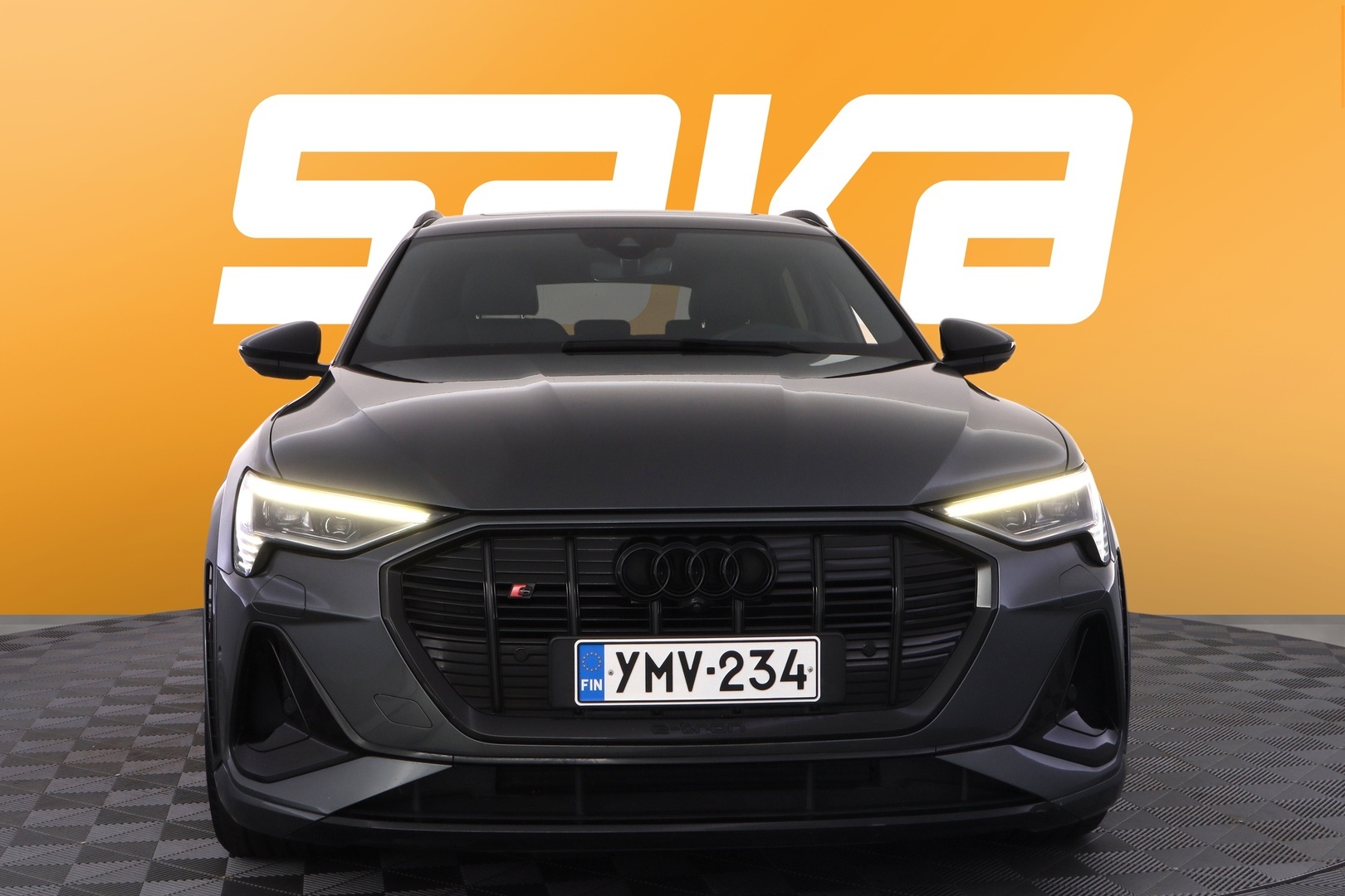 AUDI e-tron 2023