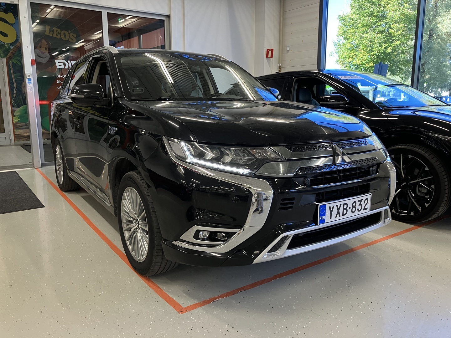 MITSUBISHI Outlander 2021