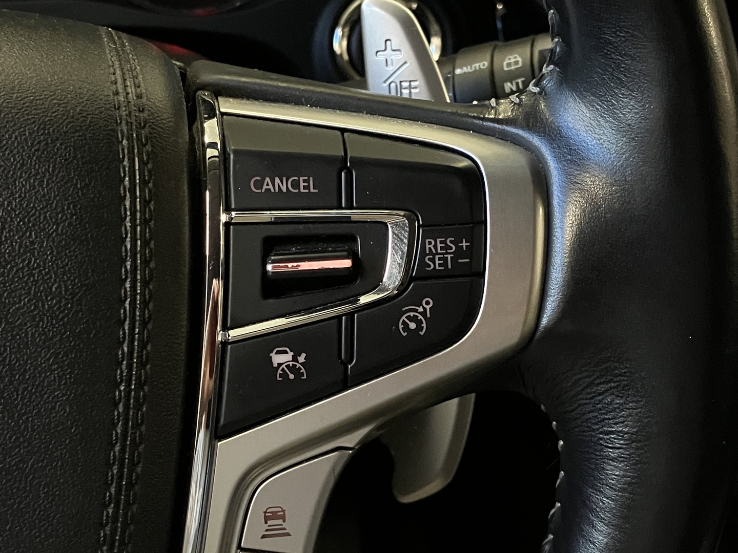 MITSUBISHI Outlander 2021