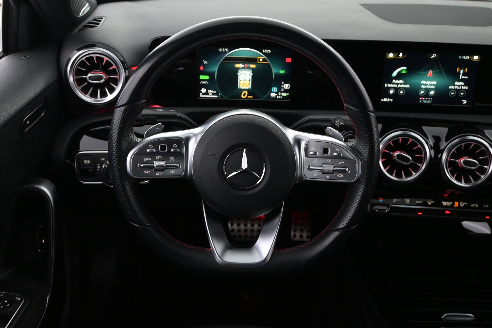 MERCEDES-BENZ A 2021