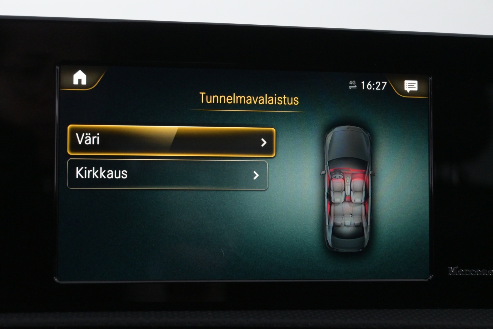 MERCEDES-BENZ A 2021