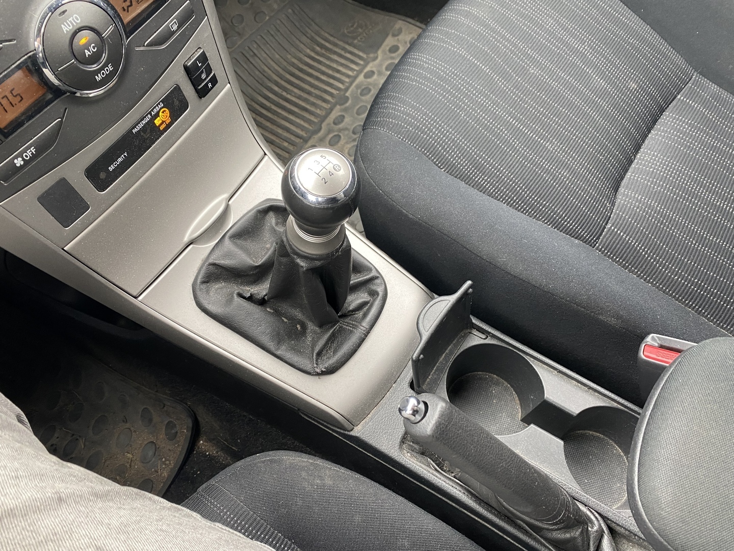TOYOTA Corolla 2009
