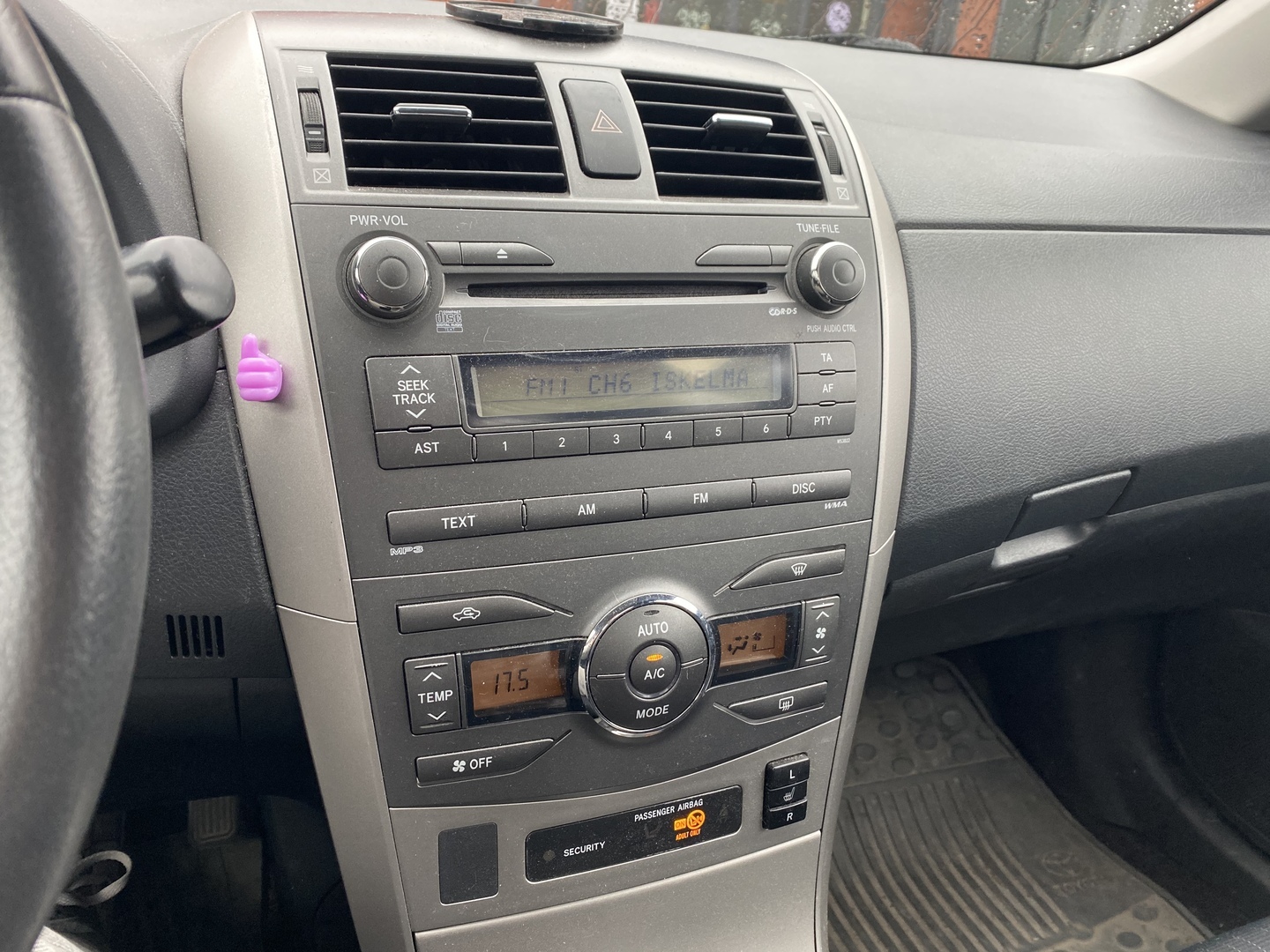 TOYOTA Corolla 2009