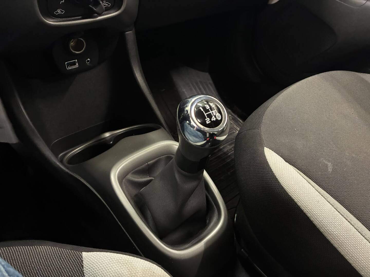 TOYOTA AYGO 2017