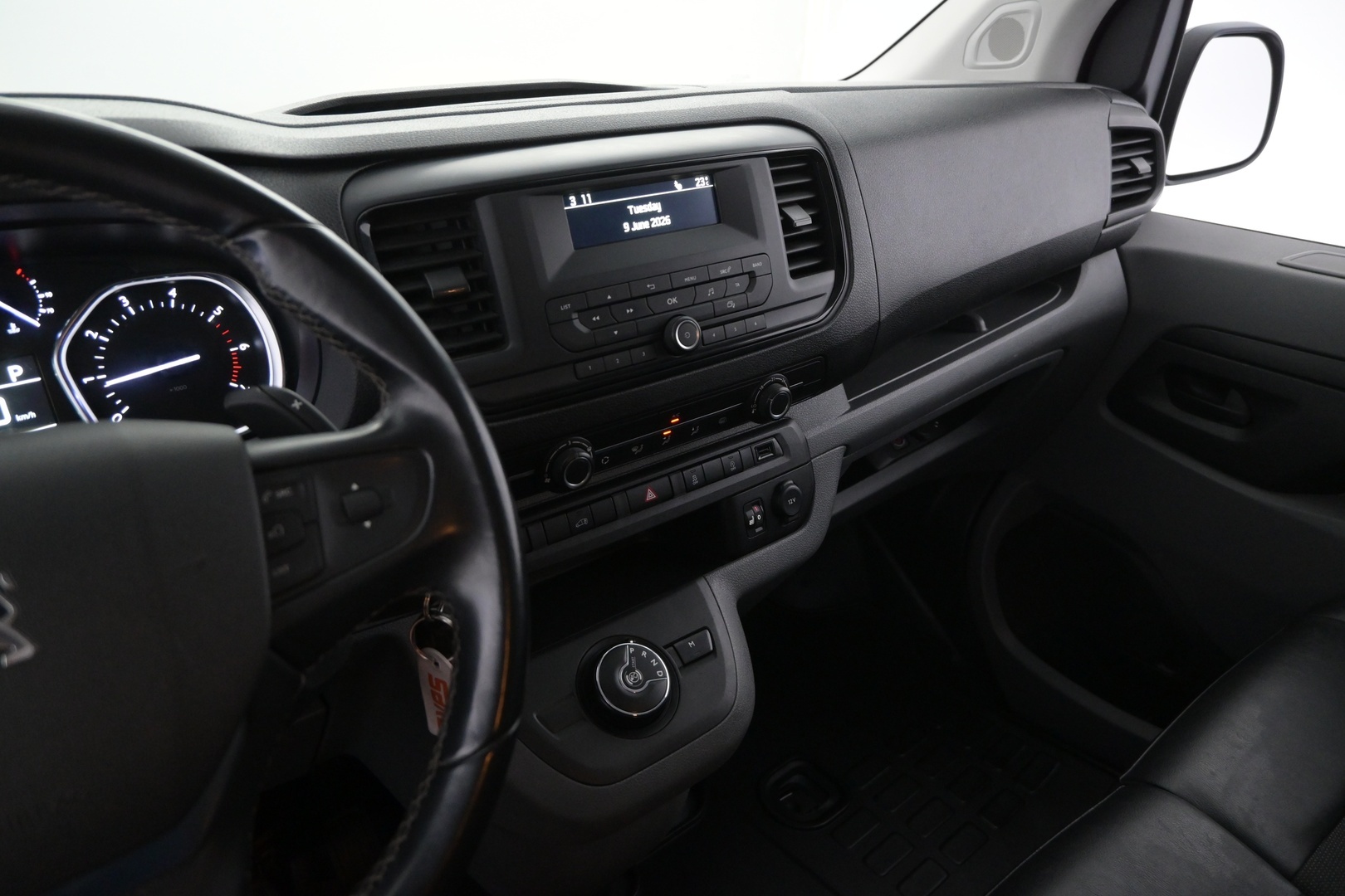 PEUGEOT Expert 2019