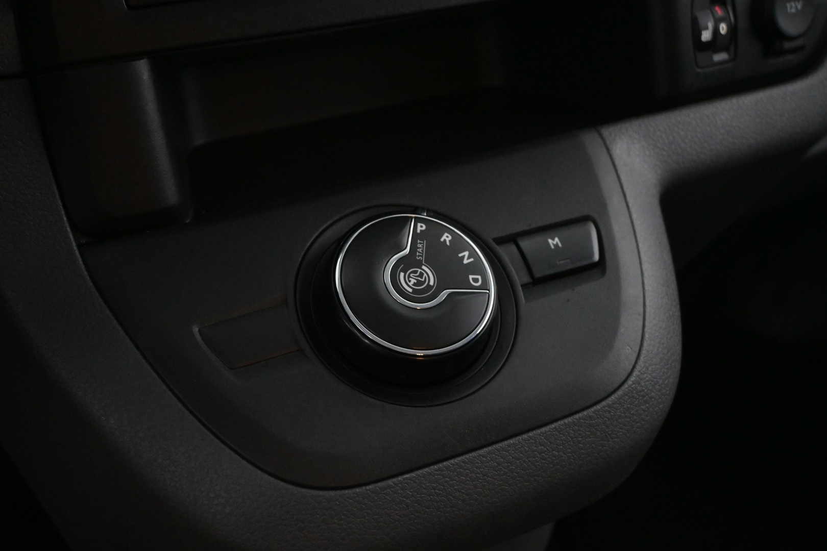 PEUGEOT Expert 2019