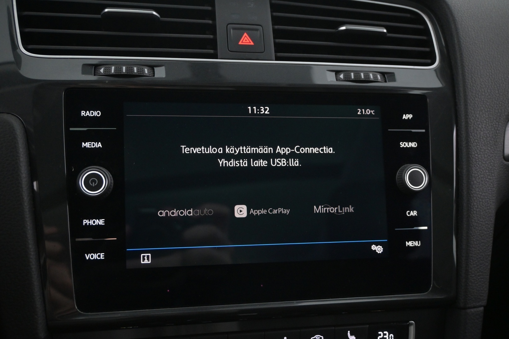 VOLKSWAGEN Golf 2020